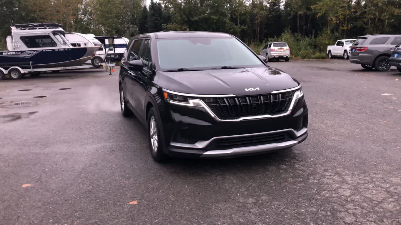 Thumbnail: 2024 Kia Carnival - 3