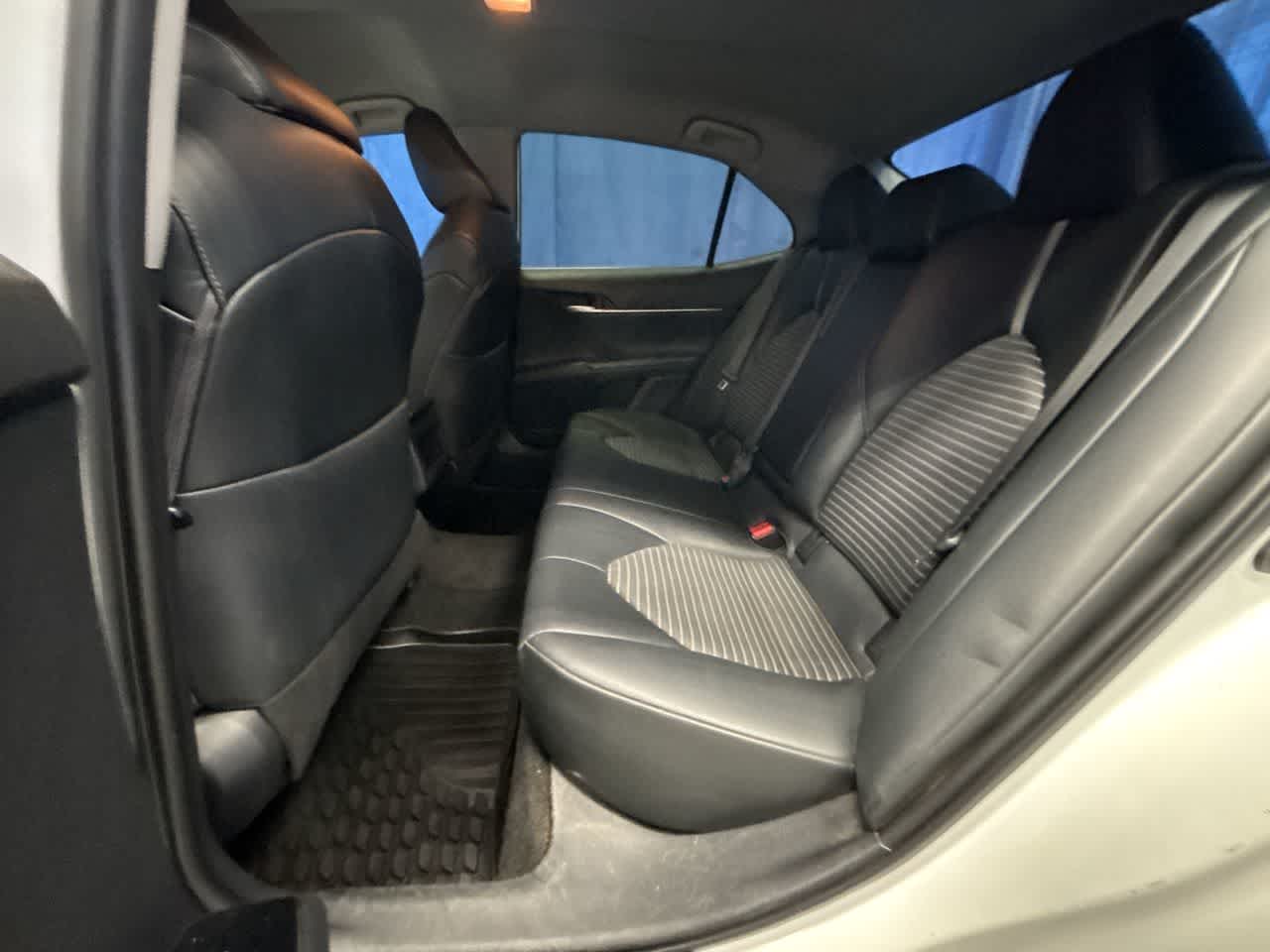 Thumbnail: 2019 Toyota Camry - 13