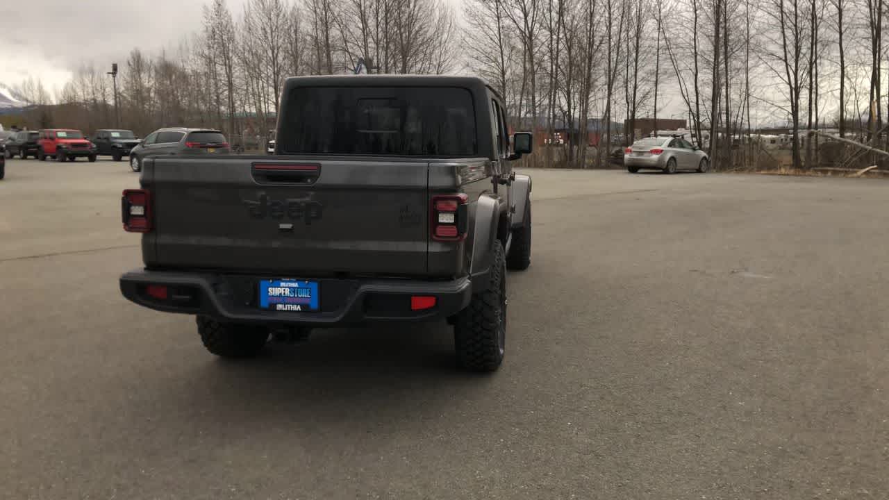 Thumbnail: 2025 Jeep Gladiator - 12