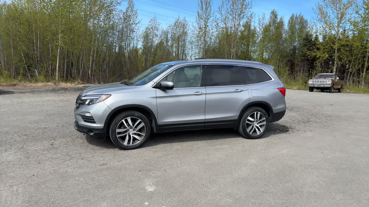 Thumbnail: 2018 Honda Pilot - 7