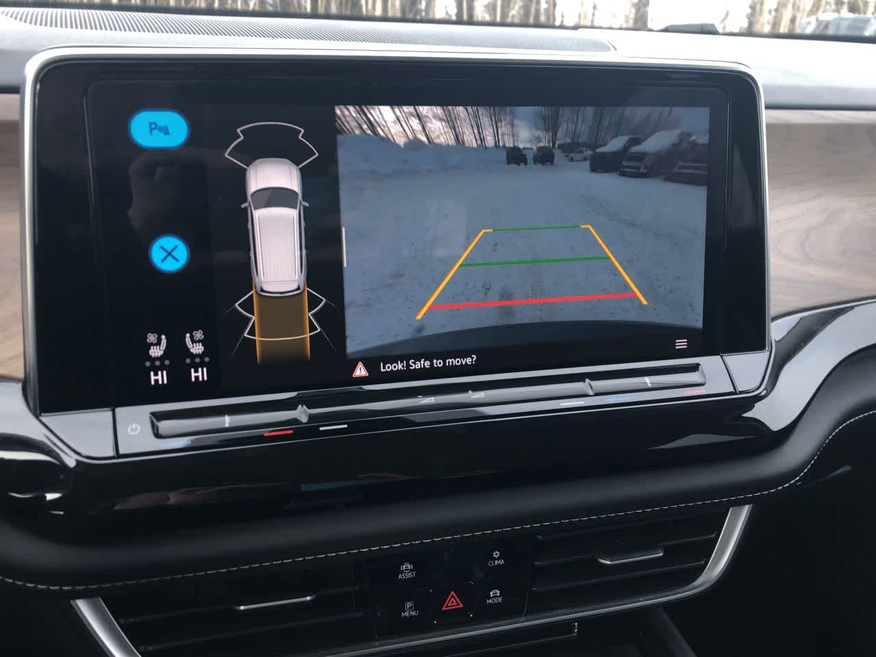 Thumbnail: 2025 Volkswagen Atlas - 29