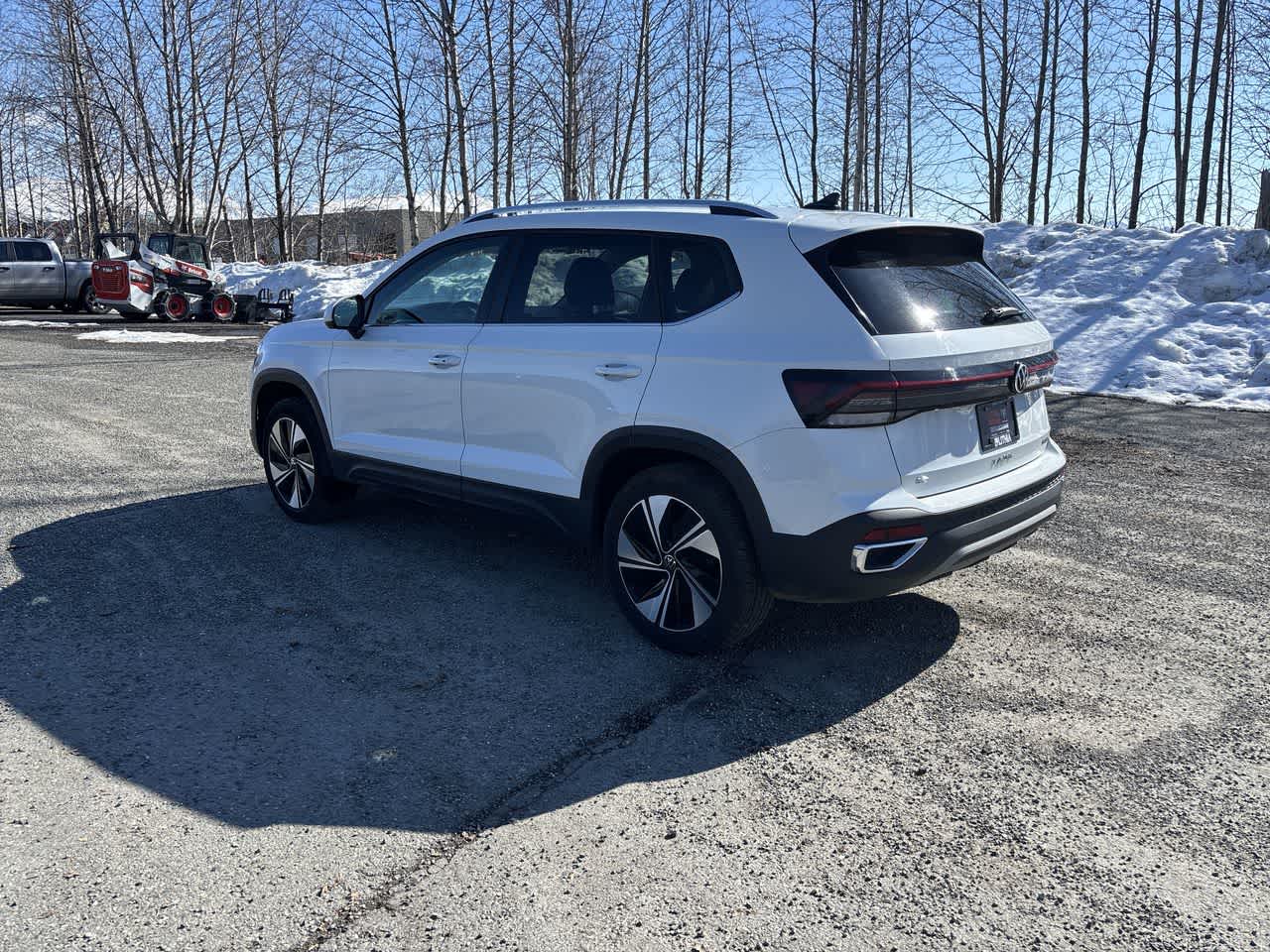 Thumbnail: 2025 Volkswagen Taos - 6