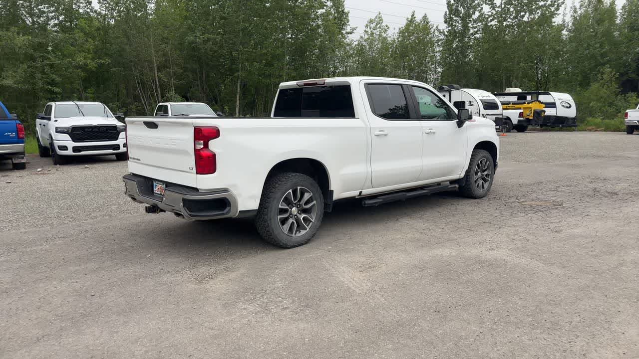 Thumbnail: 2020 Chevrolet Silverado 1500 - 14