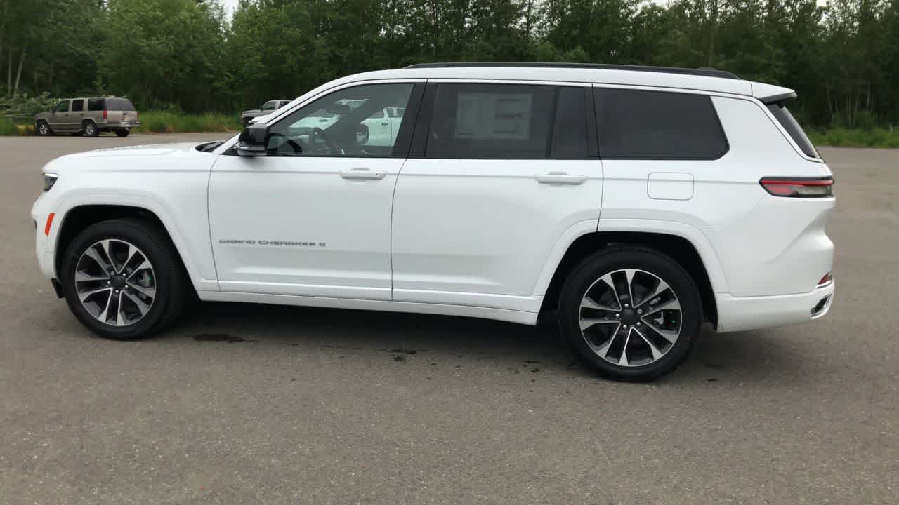 Thumbnail: 2025 Jeep Grand Cherokee - 8