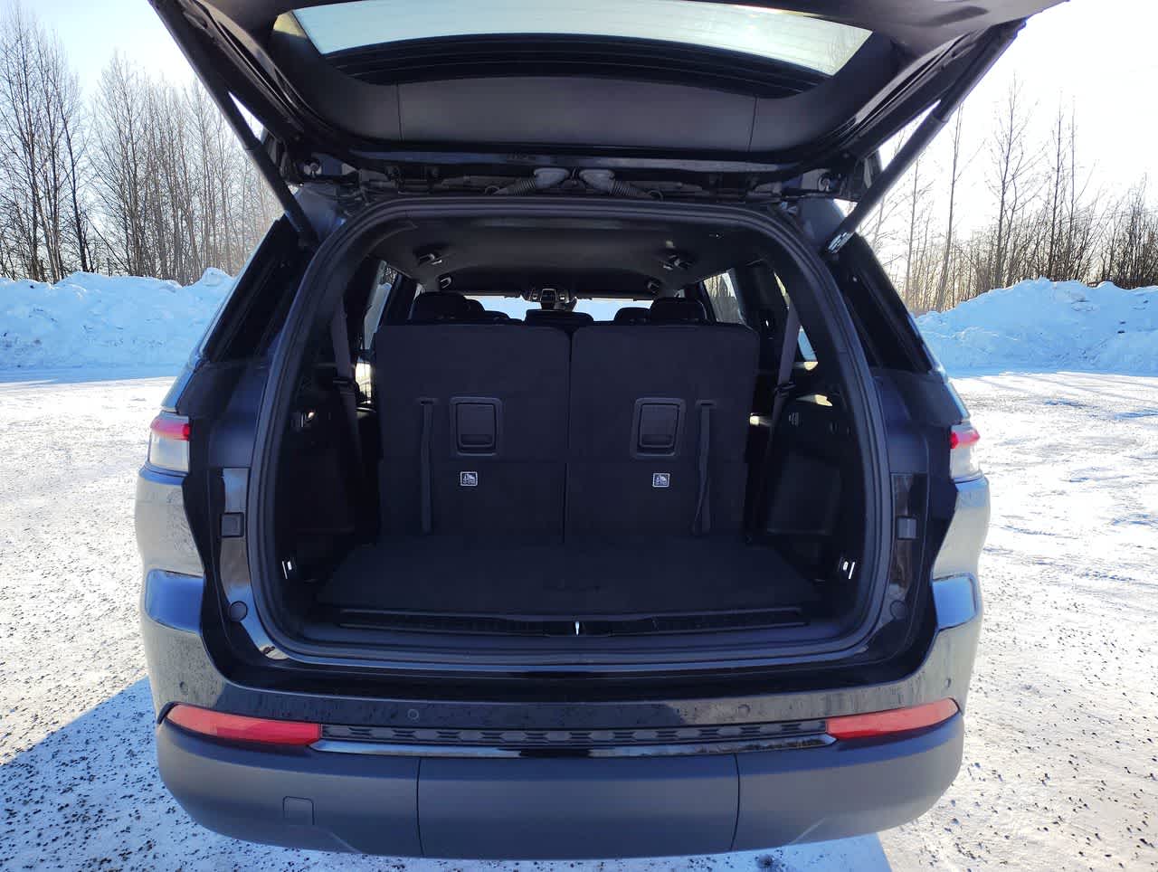 Thumbnail: 2024 Jeep Grand Cherokee L - 12