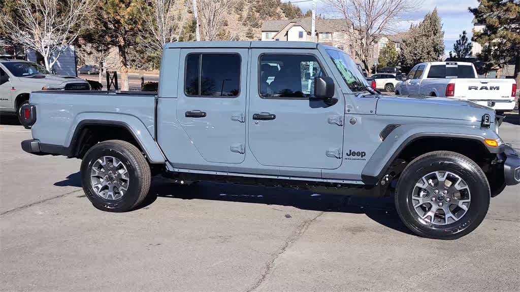 Thumbnail: 2026 Jeep Gladiator - 2