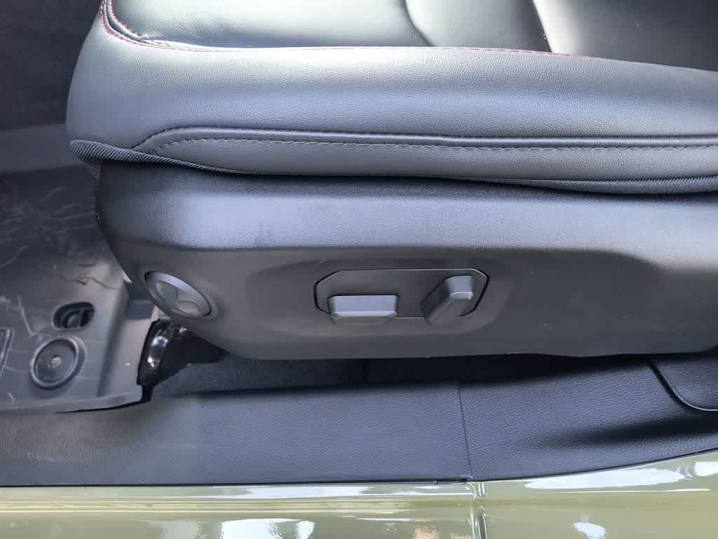 Thumbnail: 2026 Jeep Wrangler - 12