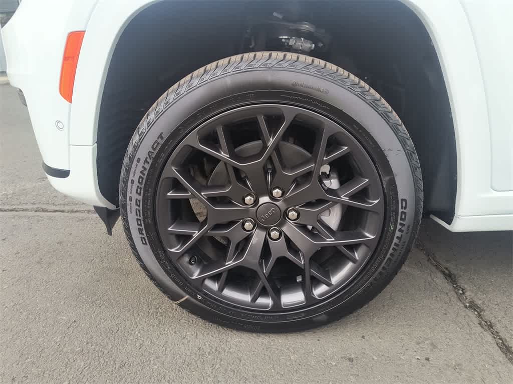 Thumbnail: 2025 Jeep Grand Cherokee L - 10