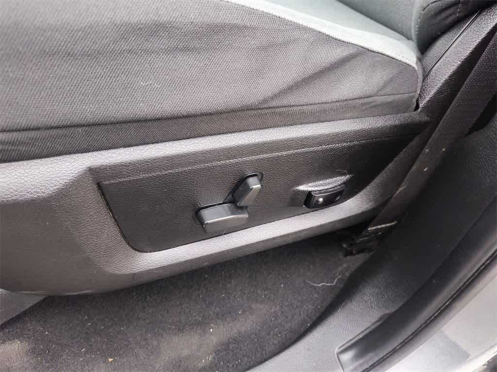 Thumbnail: 2023 RAM 1500 Classic - 12