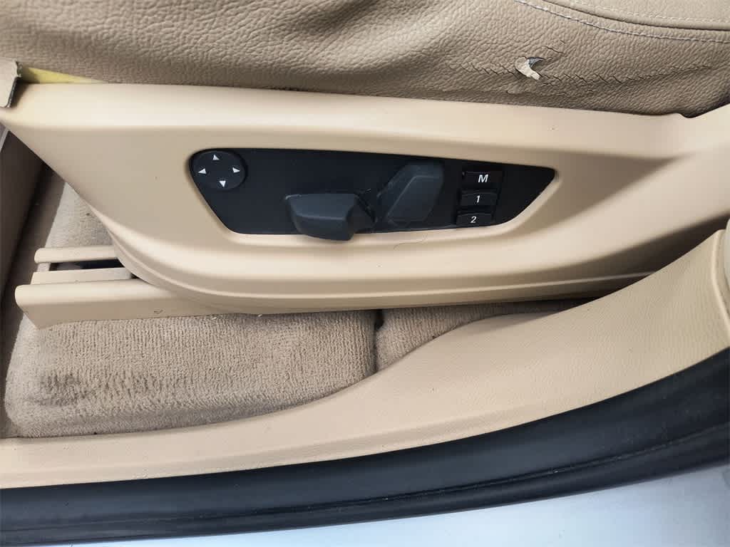 Thumbnail: 2010 BMW X5 - 12