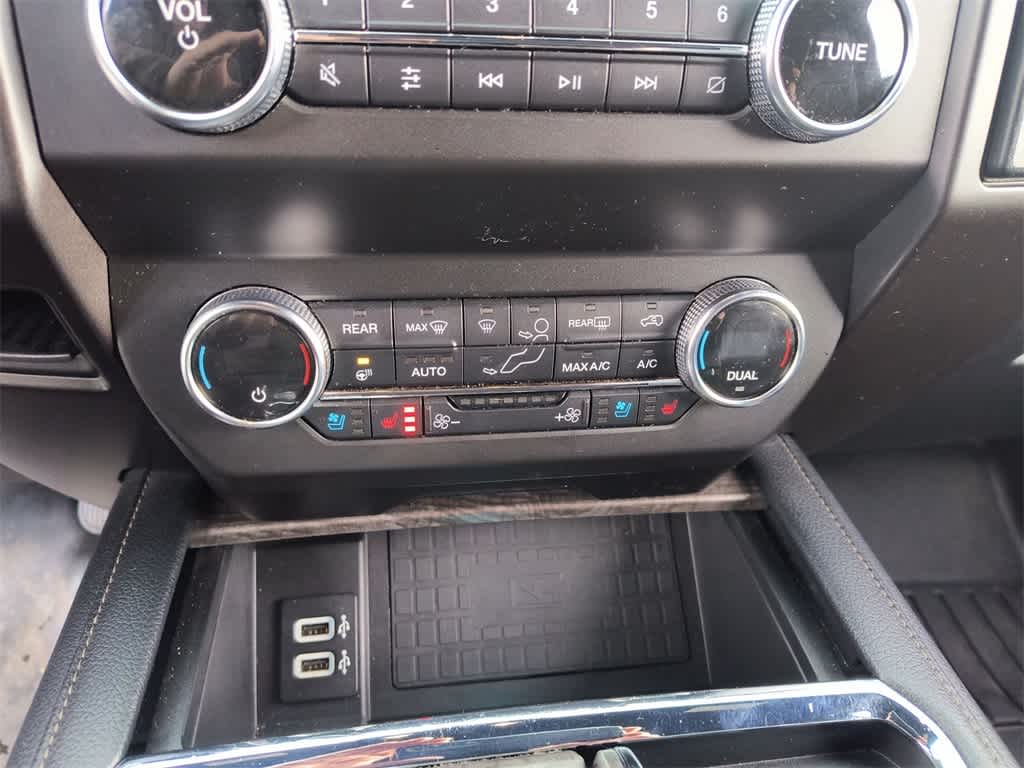 Thumbnail: 2019 Ford Expedition MAX - 19