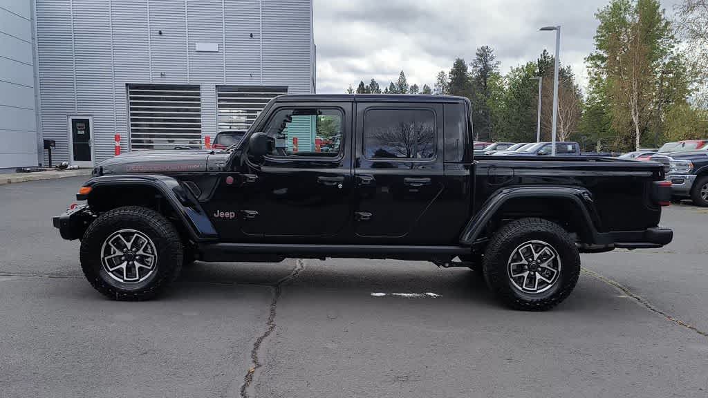 Thumbnail: 2026 Jeep Gladiator - 5