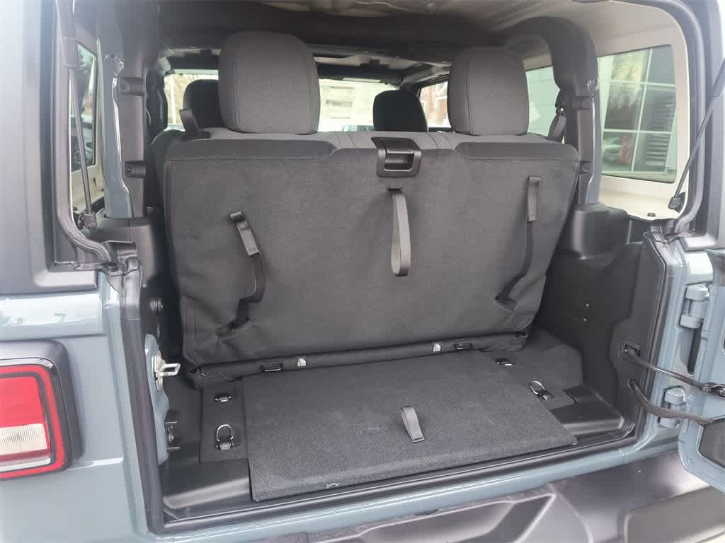 Thumbnail: 2026 Jeep Wrangler - 22