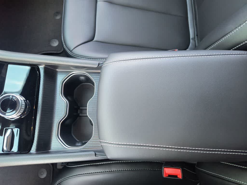 Thumbnail: 2026 Jeep Grand Cherokee - 21