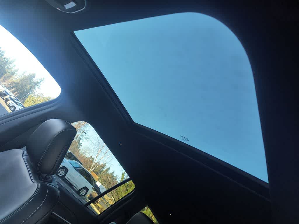 Thumbnail: 2025 Jeep Grand Cherokee L - 22