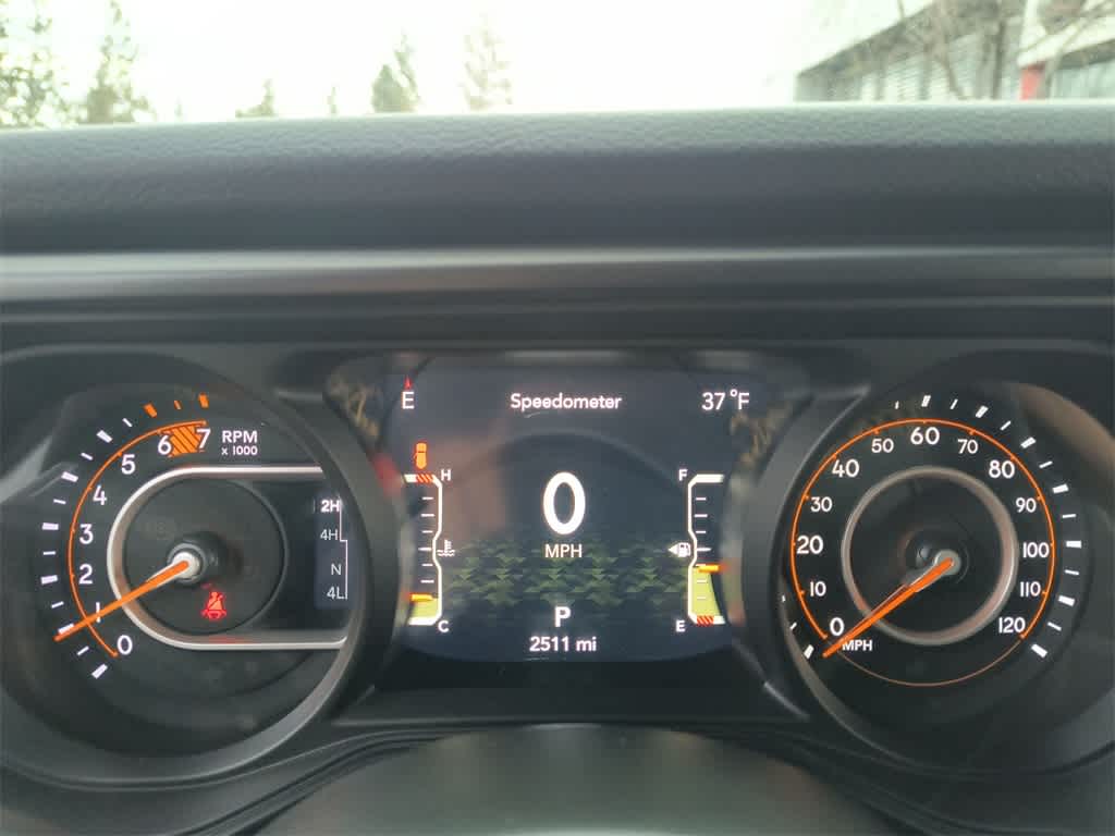 Thumbnail: 2024 Jeep Wrangler - 15