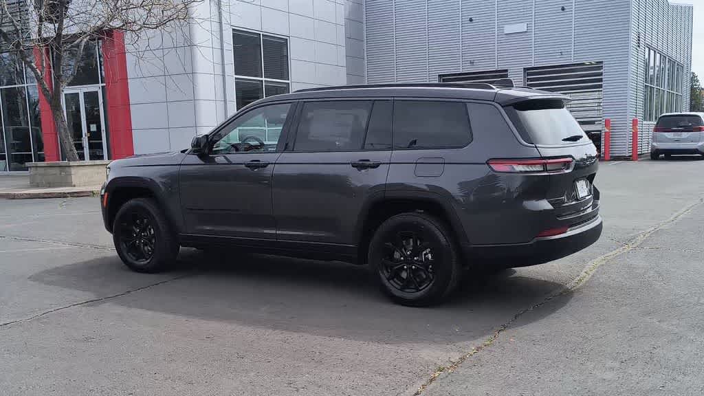 Thumbnail: 2026 Jeep Grand Cherokee L - 6