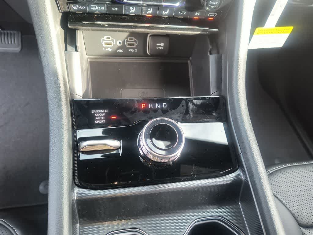 Thumbnail: 2025 Jeep Grand Cherokee - 20