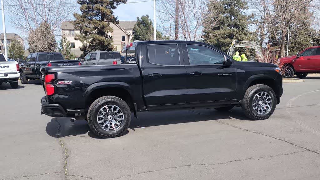 Thumbnail: 2024 Chevrolet Colorado - 9
