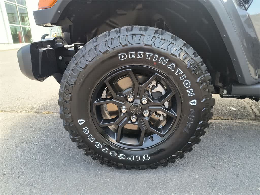 Thumbnail: 2025 Jeep Gladiator - 10