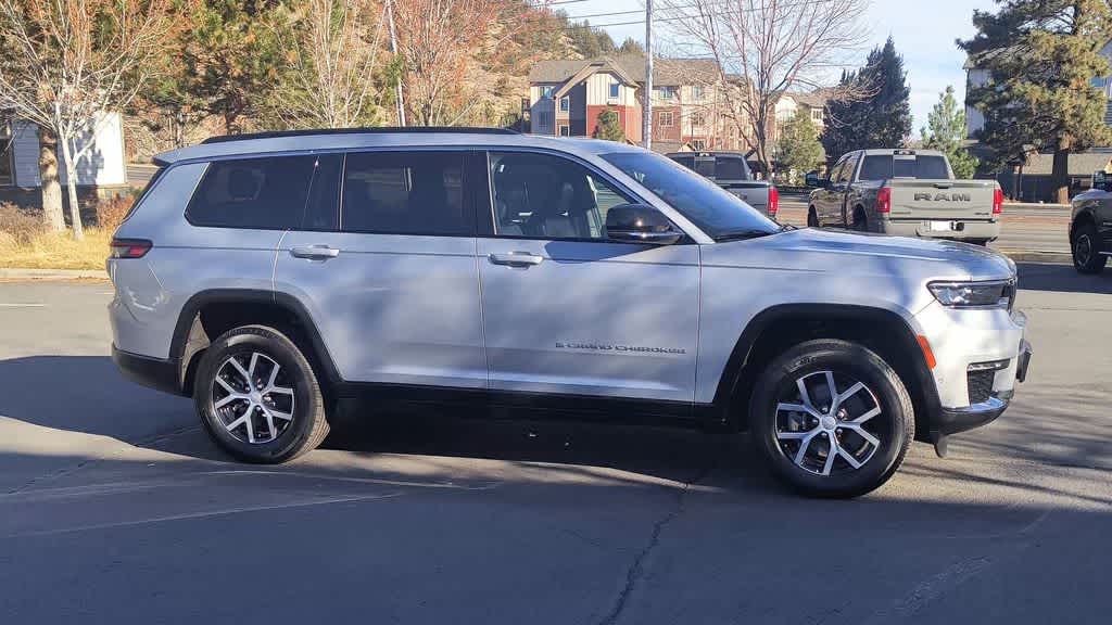 Thumbnail: 2024 Jeep Grand Cherokee L - 2