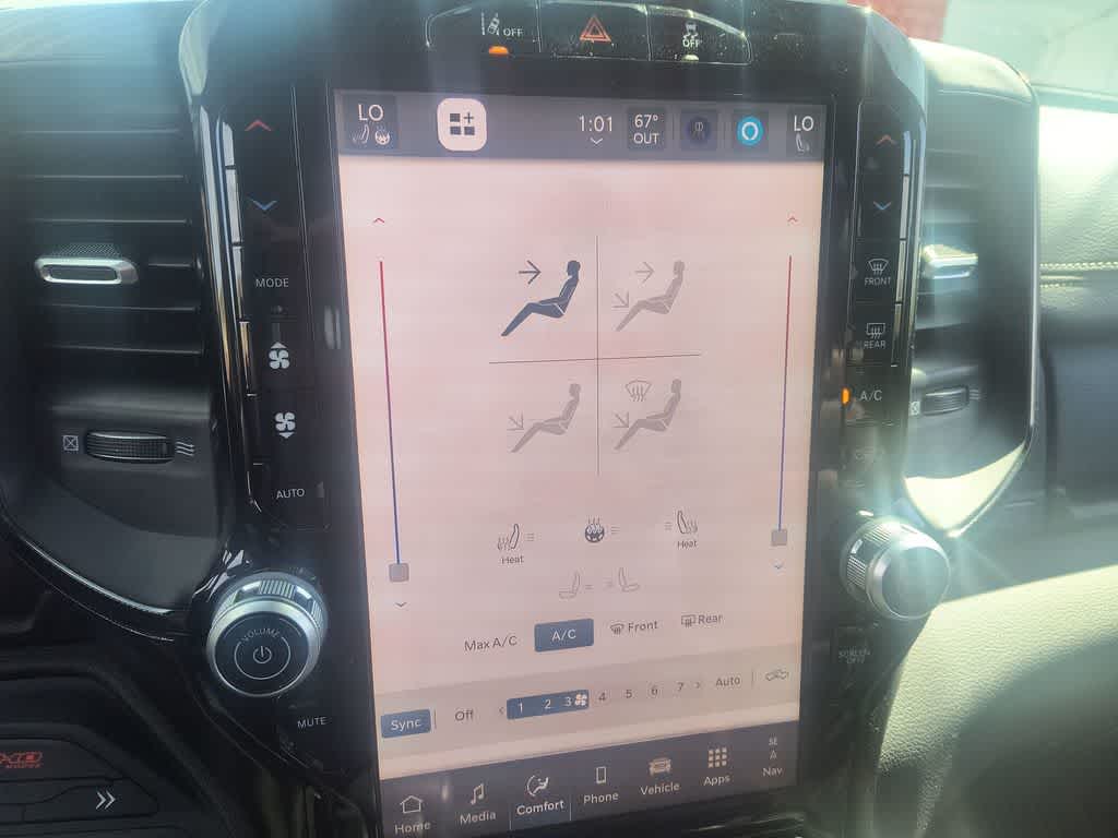 Thumbnail: 2026 RAM 1500 - 19