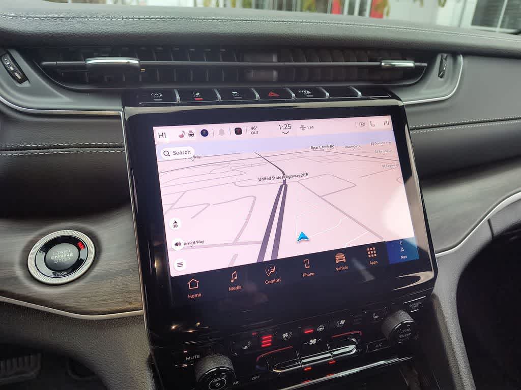 Thumbnail: 2025 Jeep Grand Cherokee L - 18