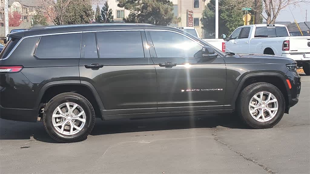 Thumbnail: 2024 Jeep Grand Cherokee L - 9