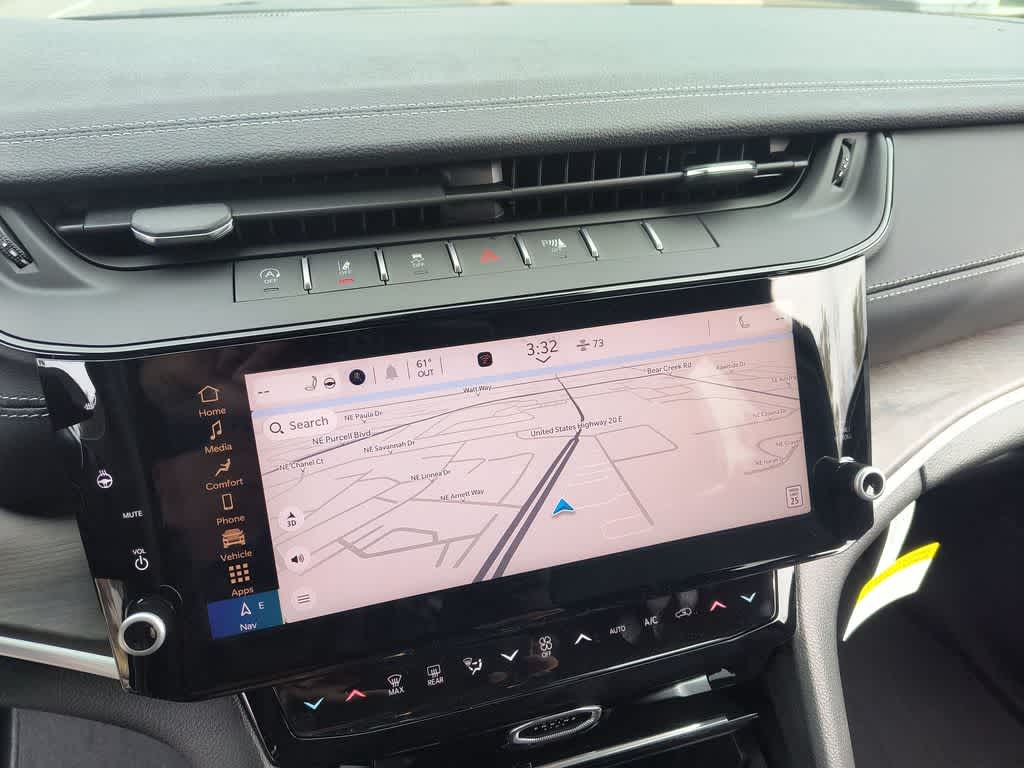 Thumbnail: 2026 Jeep Grand Cherokee - 18