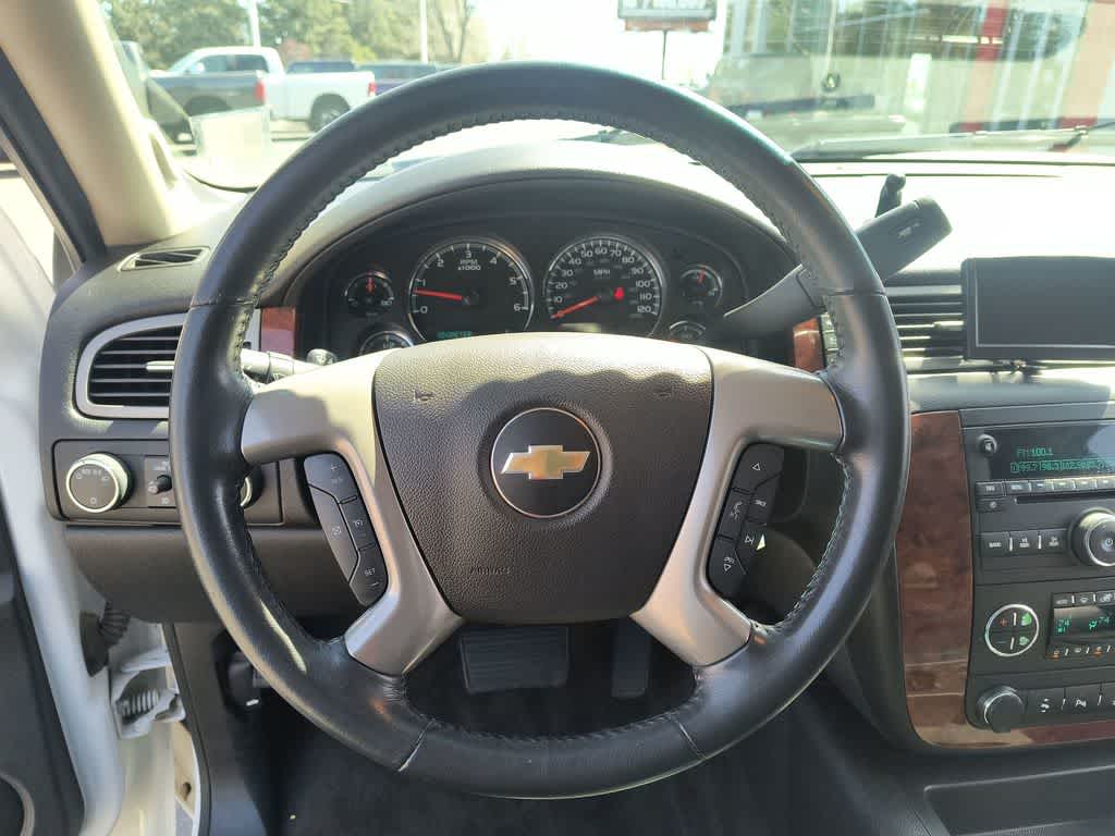 Thumbnail: 2013 Chevrolet Tahoe - 14