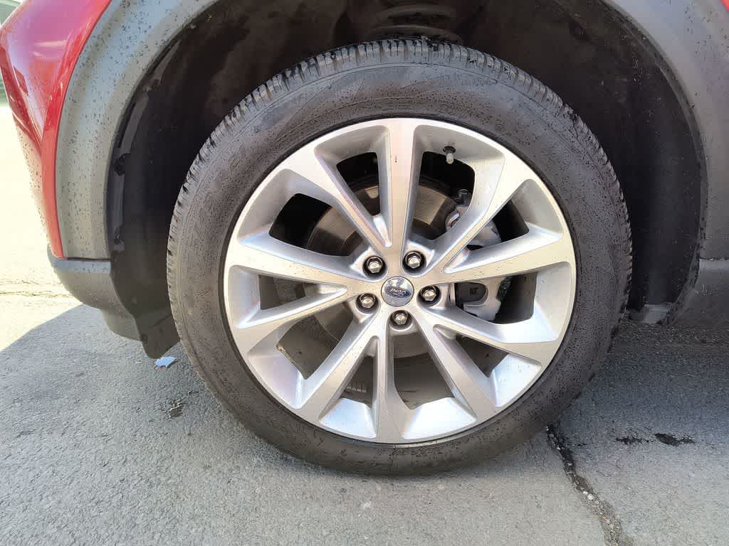 Thumbnail: 2022 Ford Explorer - 10