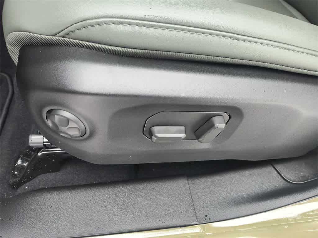 Thumbnail: 2026 Jeep Gladiator - 12