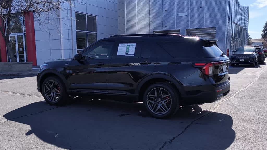 Thumbnail: 2025 Ford Explorer - 6