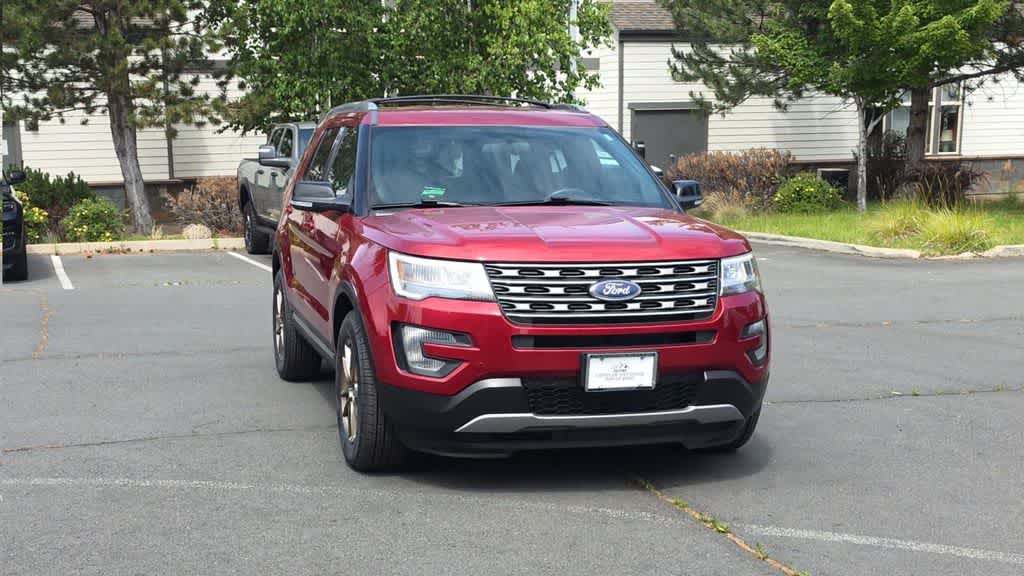 Thumbnail: 2017 Ford Explorer - 3