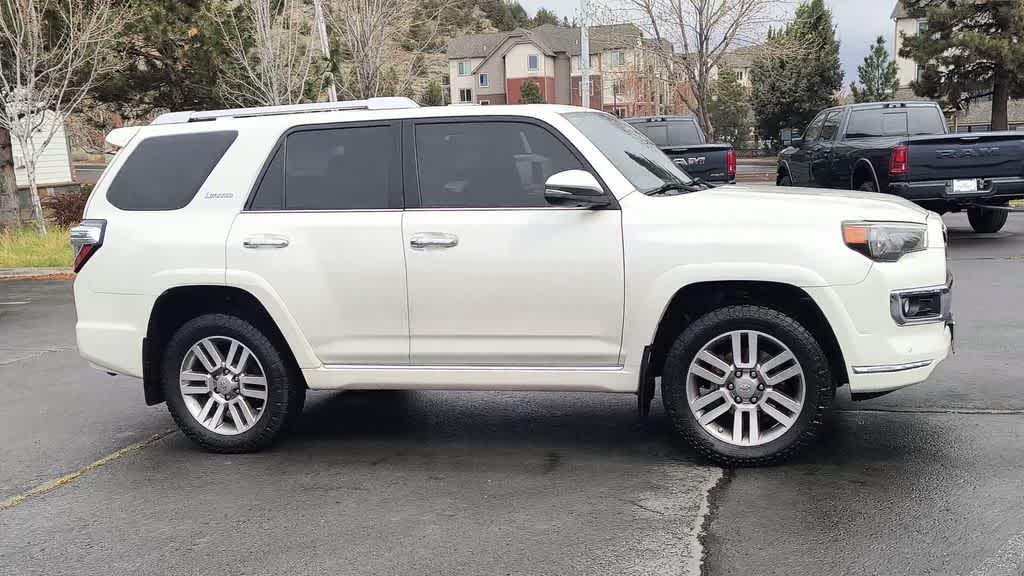 Thumbnail: 2016 Toyota 4Runner - 2