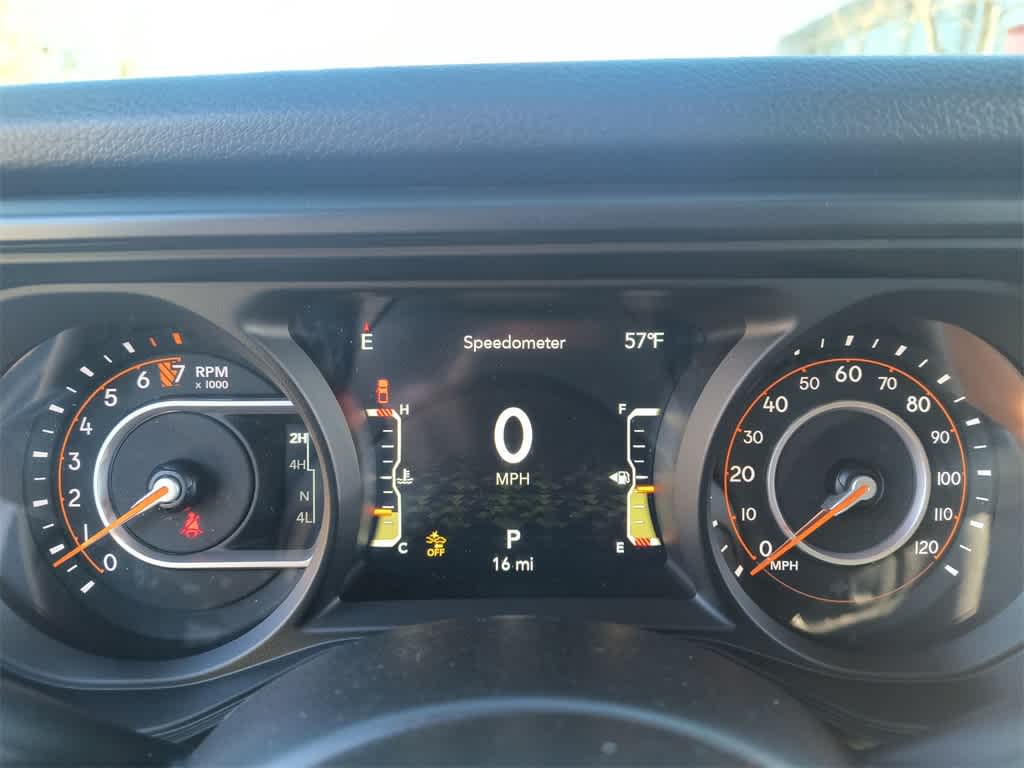 Thumbnail: 2026 Jeep Gladiator - 15