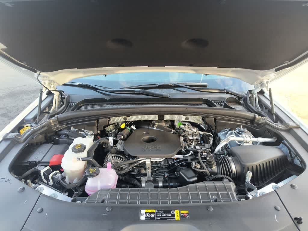 Thumbnail: 2026 Jeep Grand Cherokee - 26