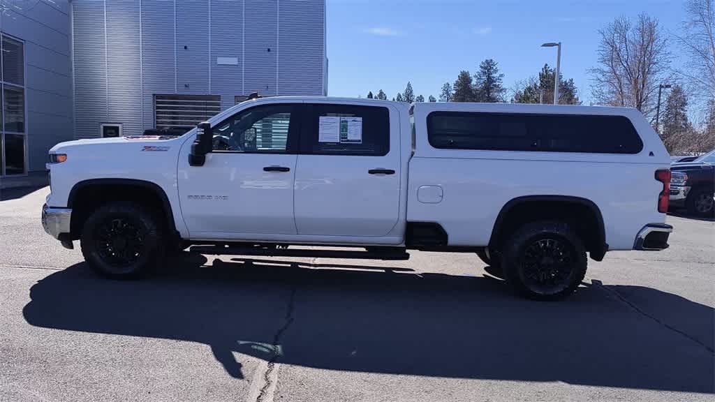 Thumbnail: 2024 Chevrolet Silverado 3500 - 5