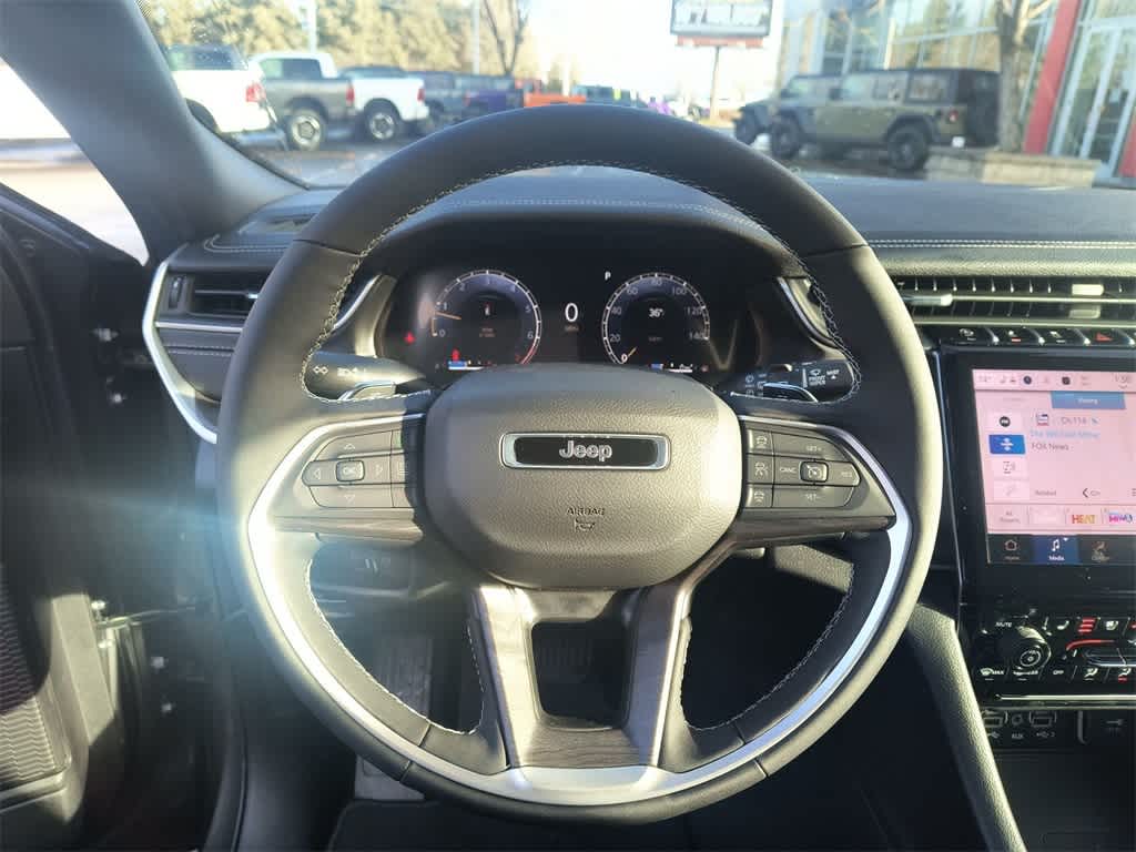 Thumbnail: 2025 Jeep Grand Cherokee L - 14