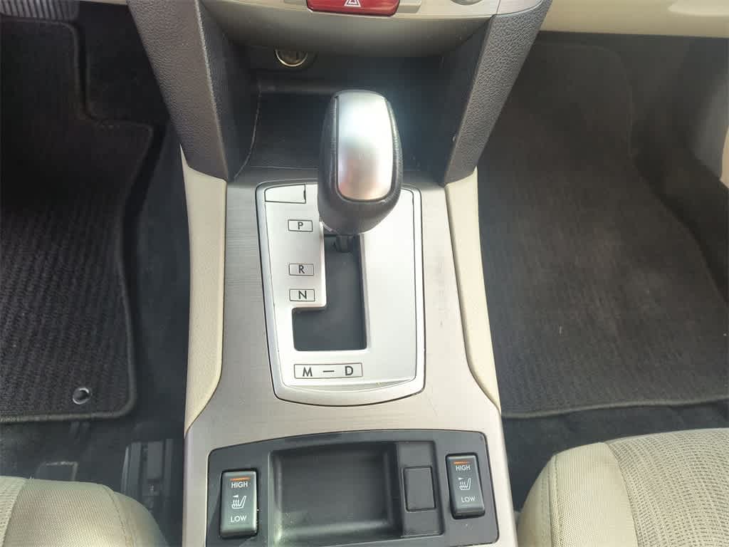 Thumbnail: 2013 Subaru Outback - 18