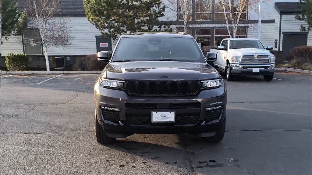 Thumbnail: 2025 Jeep Grand Cherokee - 4