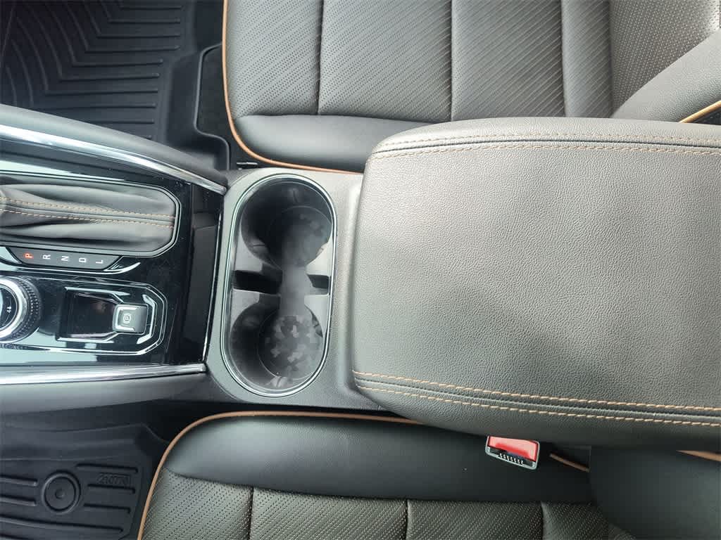 Thumbnail: 2025 GMC Canyon - 21