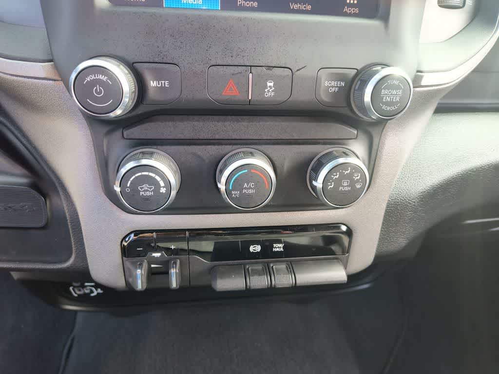 Thumbnail: 2024 RAM 2500 - 18