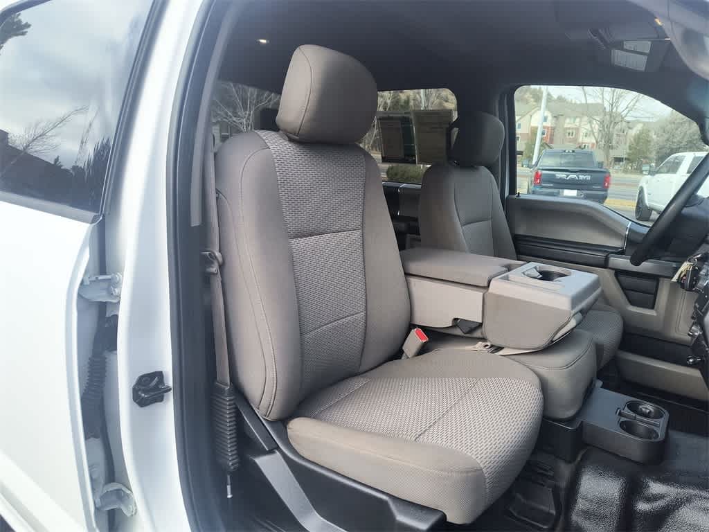 Thumbnail: 2017 Ford Econoline - 23