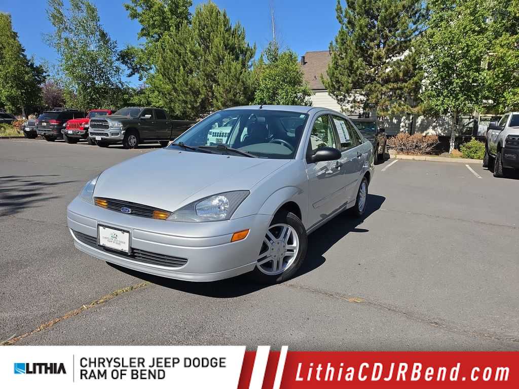 2003 Ford Focus SE's photo