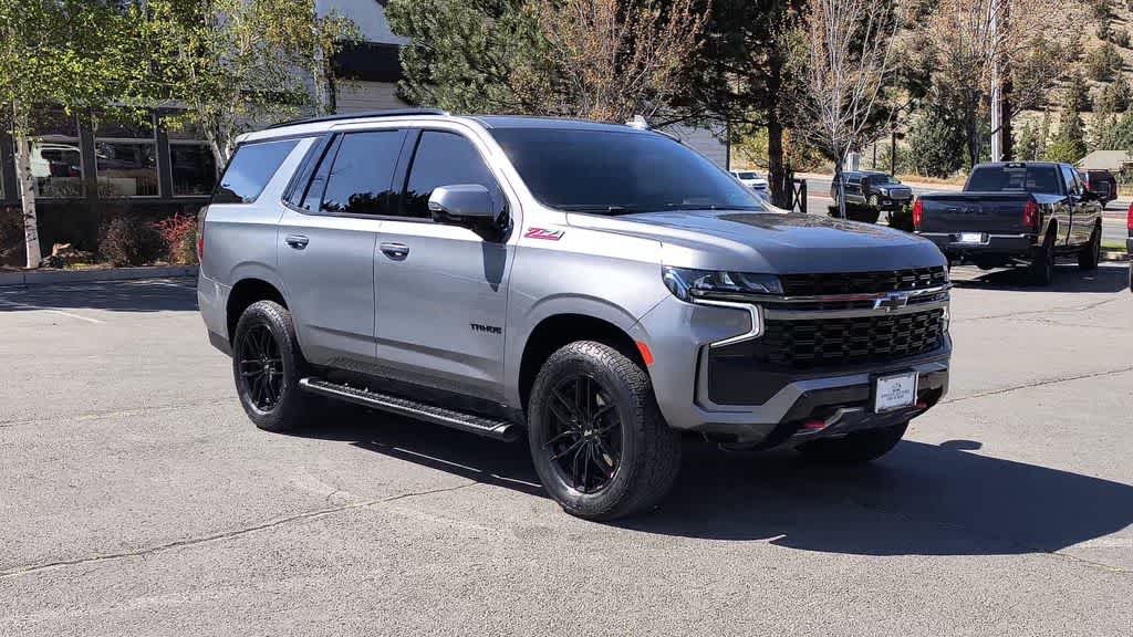 Thumbnail: 2022 Chevrolet Tahoe - 3