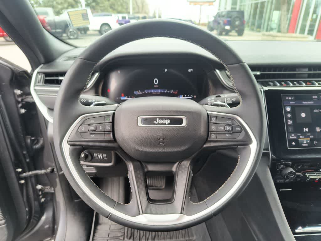 Thumbnail: 2024 Jeep Grand Cherokee L - 14