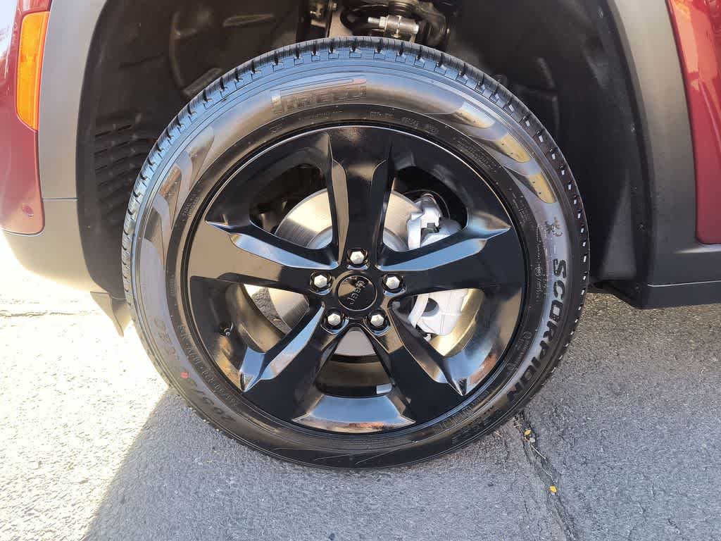 Thumbnail: 2025 Jeep Grand Cherokee - 10