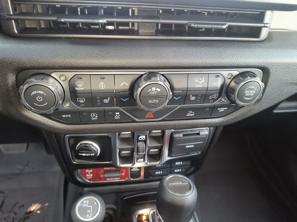 Thumbnail: 2026 Jeep Gladiator - 18