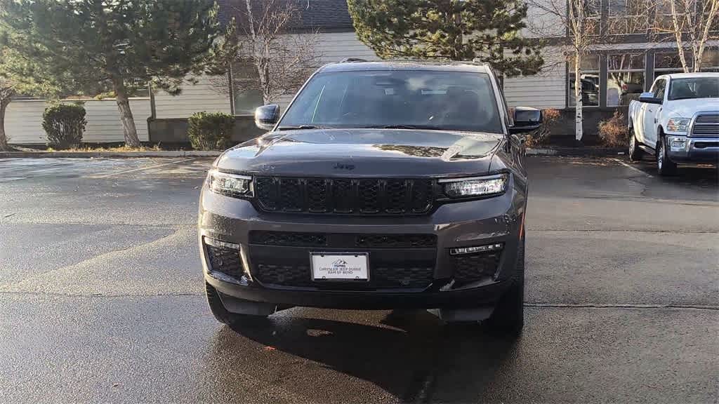 Thumbnail: 2025 Jeep Grand Cherokee - 4